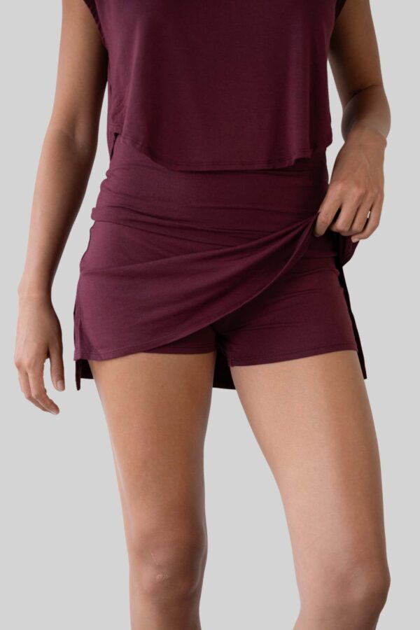 Short skirt